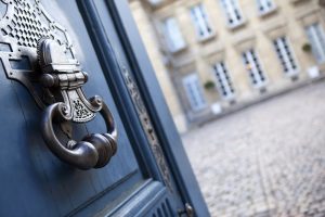 Pourquoi-les-prix-de-immobilier-envolent-a-Paris
